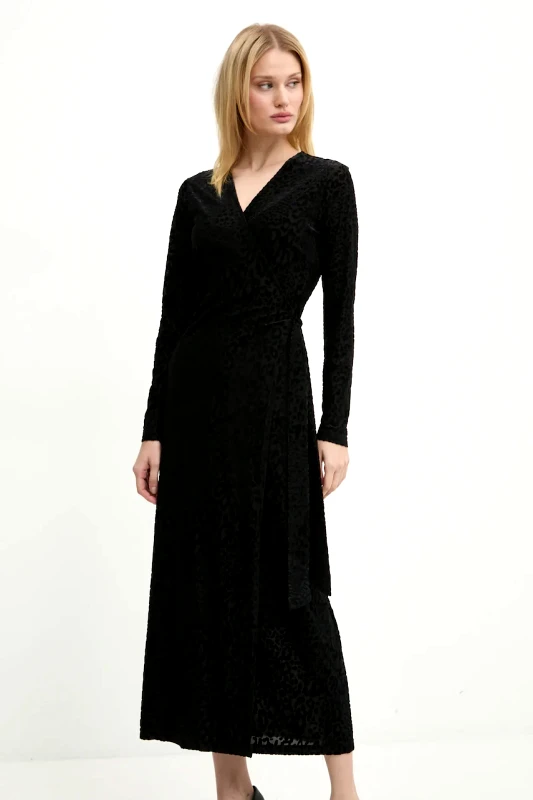 Never Fully Dressed Φόρεμα Never Fully Dressed Willow Wrap Dress χρώμα: μαύρο, NFDDR1685