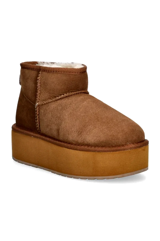 Emu Australia Μπότες χιονιού σουέτ Emu Australia Stinger Micro Flatform χρώμα: καφέ, W13082.CHES