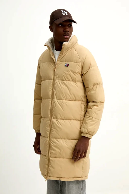 Tommy Jeans Μπουφάν Tommy Jeans χρώμα: μπεζ, DM0DM20604