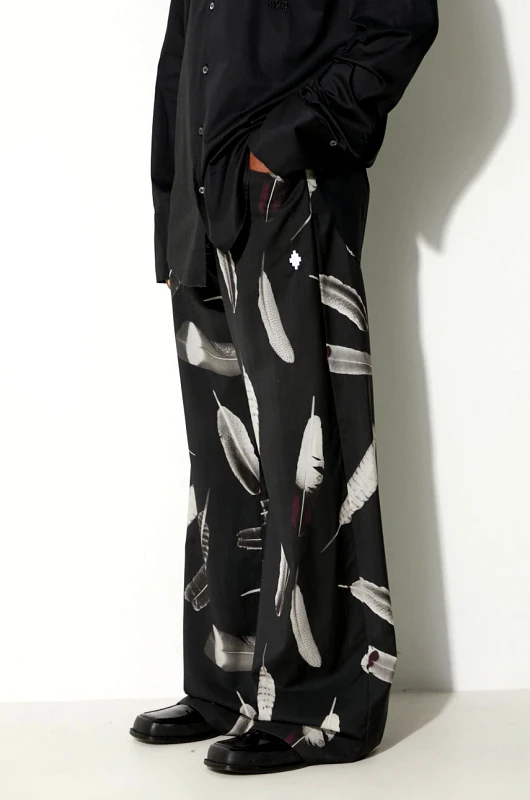 Marcelo Burlon Μάλλινα παντελόνια Marcelo Burlon Aop Wind Feathers χρώμα: μαύρο F30