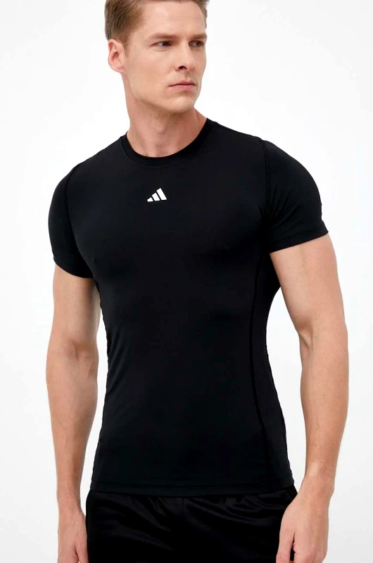 adidas Performance Μπλουζάκι προπόνησης adidas Performance Techfit Techfit χρώμα: μαύρο IL3431 HK2337