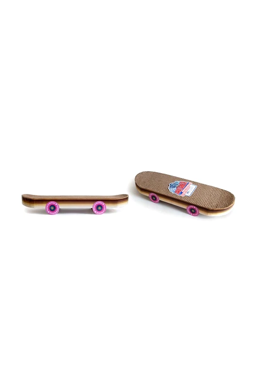 Luckies of London Δέντρο γάτας Luckies of London Skateboard