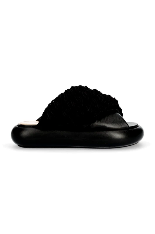 JW Anderson Παντόφλες JW Anderson Crochet Twister χρώμα: μαύρο, ANW42027A