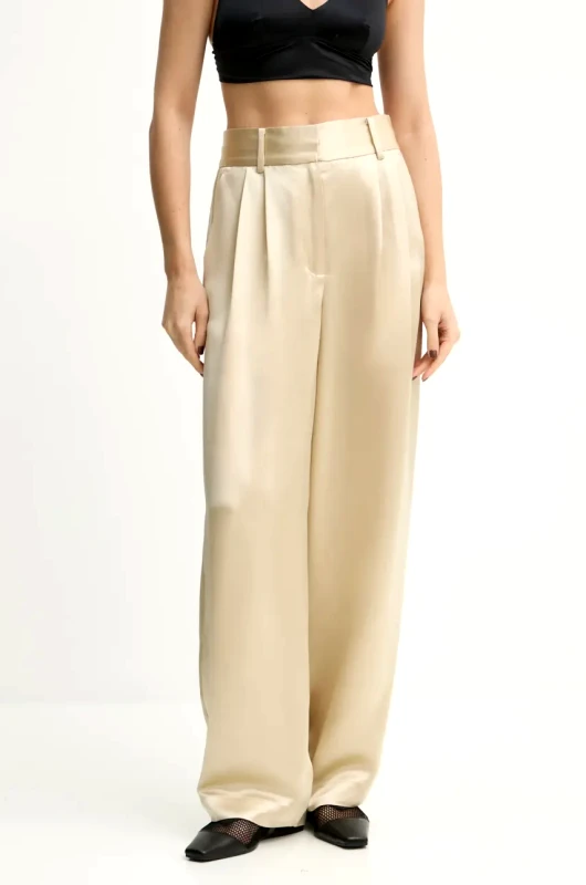 By Malene Birger Παντελόνι By Malene Birger χρώμα: μπεζ