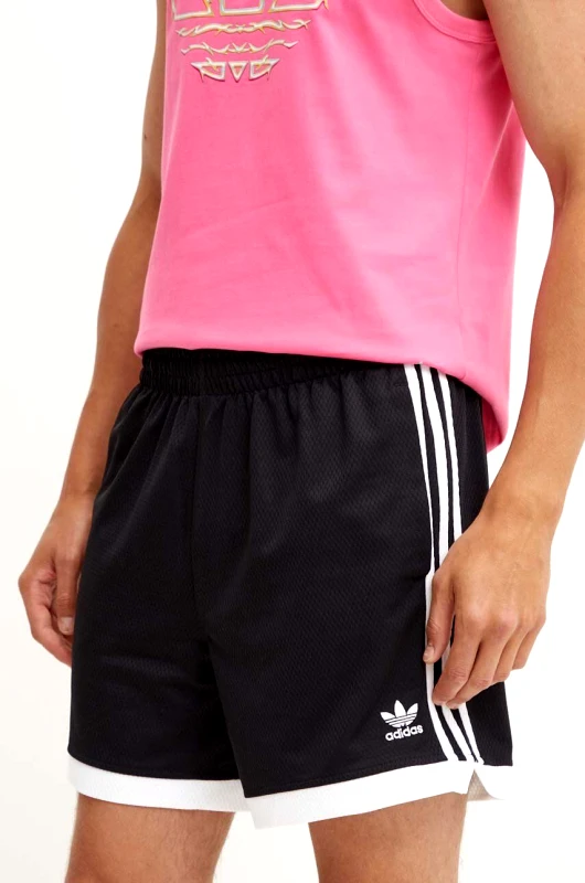 adidas Originals Σορτς adidas Originals Adicolor χρώμα: μαύρο, IZ4800