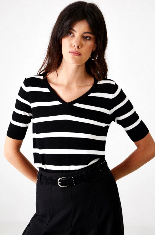 Medicine Μπλουζάκι Medicine χρώμα: μαύρο