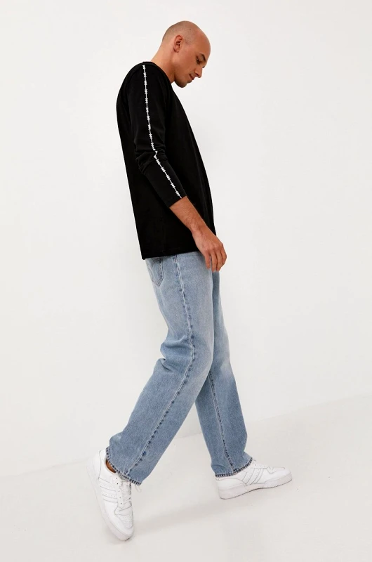 The Classy Issue Longsleeve The Classy Issue χρώμα: μαύρο