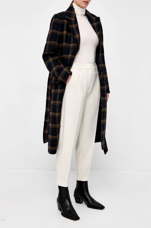 Bruuns Bazaar Παντελόνι Bruuns Bazaar CindySus Dagny pants χρώμα: μπεζ, BBW2393