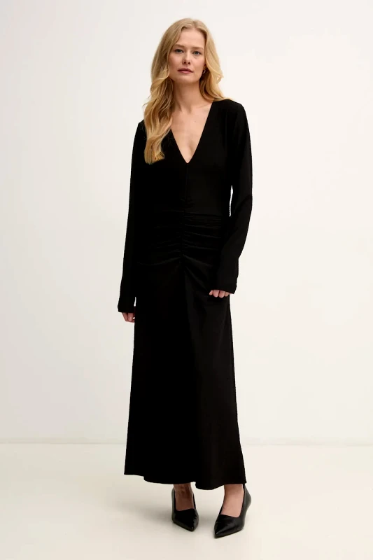 Gestuz Φόρεμα Gestuz