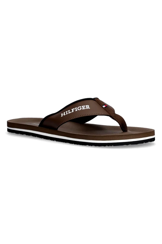 Tommy Hilfiger Σαγιονάρες Tommy Hilfiger PADDED COMFORT HILFIGER B SANDAL χρώμα: καφέ, FM0FM05440