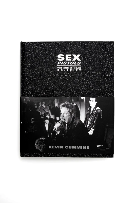 ACC Art Books Βιβλίο ACC Art Books Sex Pistols: The End is Near by Kevin Cummins, English χρώμα: πολύχρωμο