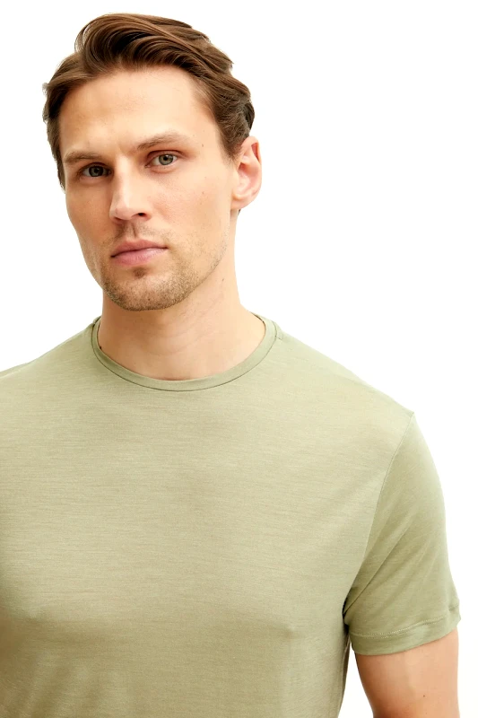 Icebreaker Αθλητικό μπλουζάκι Icebreaker Merino Blend 125 Sphere χρώμα: πράσινο, IB0A56ZMA741