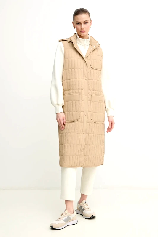 Mackage Αμάνικο μπουφάν MACKAGE χρώμα: μπεζ, MAKANA