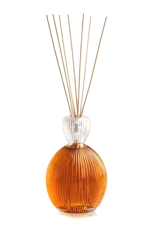 Mr & Mrs Fragrance Διαχυτής αρώματος Mr & Mrs Fragrance Queen Orange 05, 500 ml χρώμα: πολύχρωμο