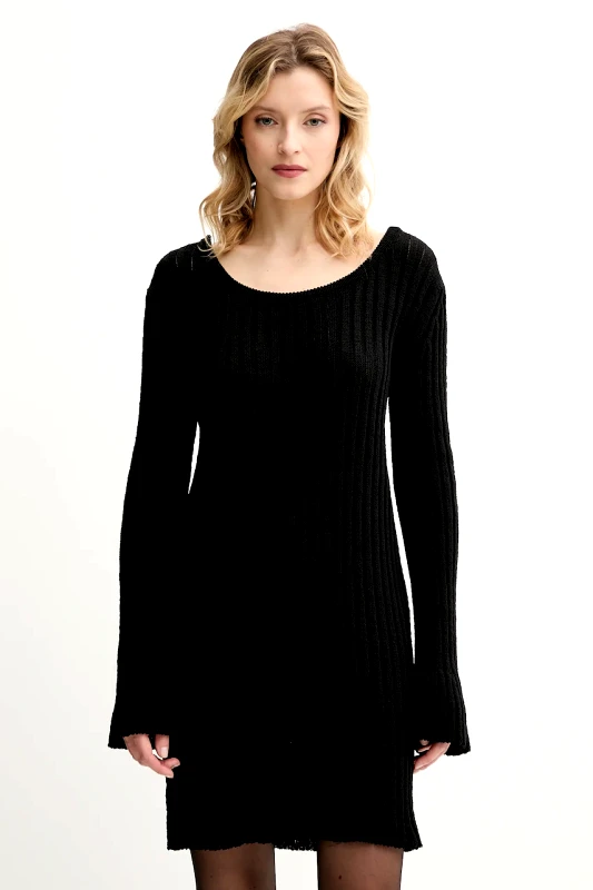 Pinko Φόρεμα Pinko χρώμα: μαύρο, 105301 A2N7