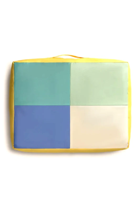 Calma House Μαξιλάρι σκύλου Buby M χρώμα: πολύχρωμο