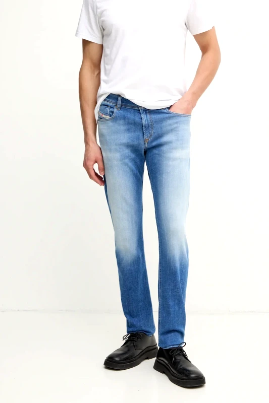 Diesel Τζιν παντελόνι Diesel 1979 SLEENKER L.34 TROUSERS