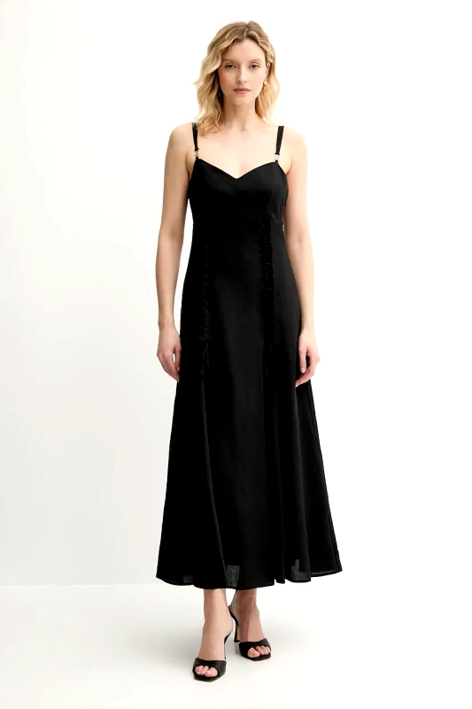 Twinset Φόρεμα από λινό μείγμα Twinset χρώμα: μαύρο, 251TT2070