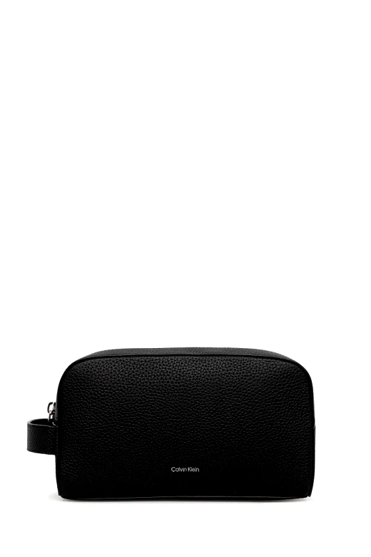 Calvin Klein Δερμάτινη τσάντα καλλυντικών Calvin Klein