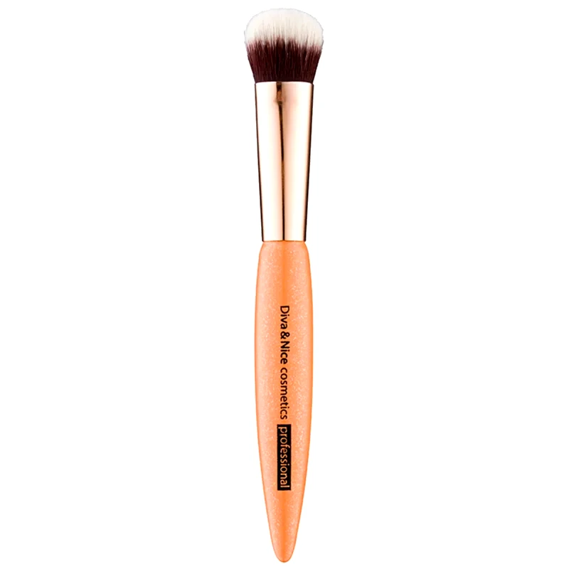 Diva & Nice Cosmetics Diva & Nice Cosmetics Professional πινέλο Highlighter MAX 530/06 1 τμχ