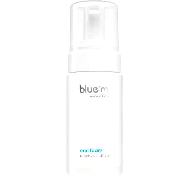 Blue M Blue M Oxygen for Health στοματικός αφρός 2 σε 1 για καθαρισμό των δοντιών και ούλων χωρίς οδοντόβουρτσα και νερό 100 ml