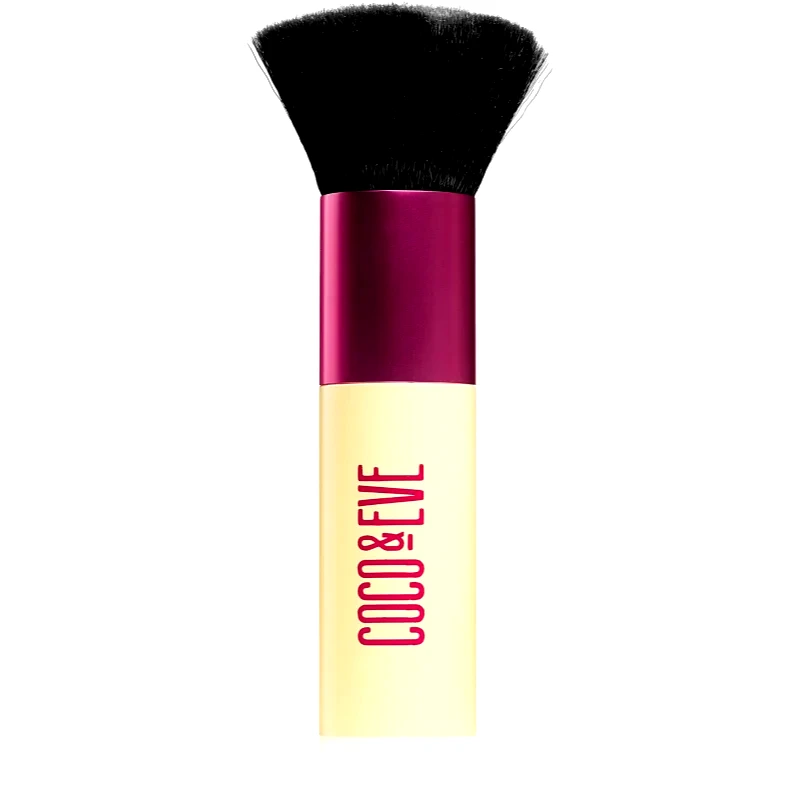 Coco & Eve Coco & Eve Sunny Honey Deluxe Vegan Kabuki Brush πινέλο kabuki για σώμα και πρόσωπο 1 τμχ