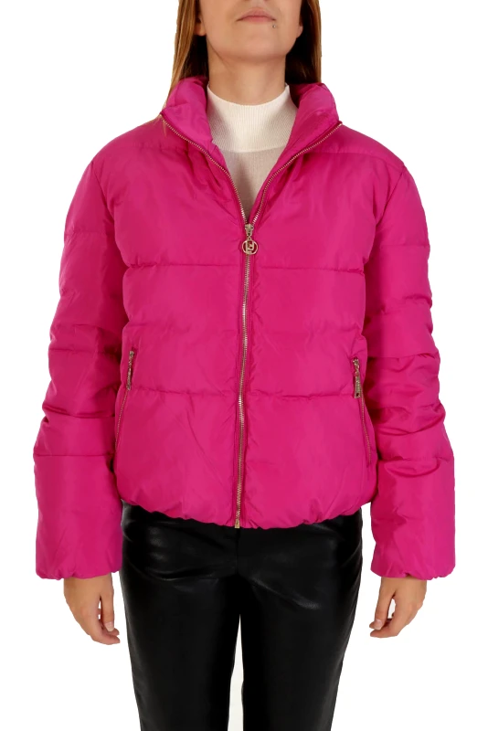 LIU-JO LIU -JO ΜΠΟΥΦΑΝ IMBOTTITO PIUMA ΜΕ ΑΠΟΣΠΩΜΕΝΟ ΚΑΣΚΟΛ ΦΟΥΞΙΑ