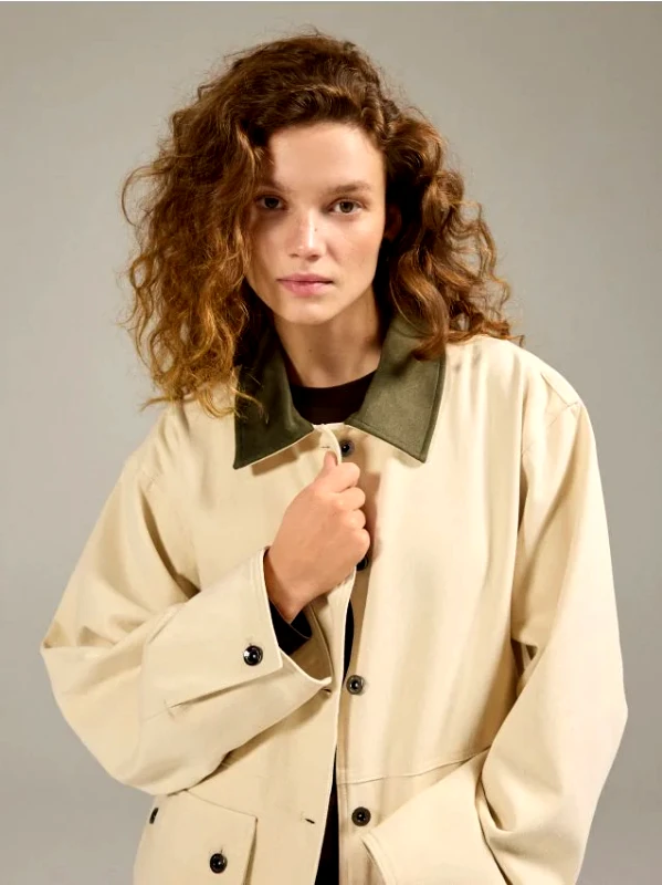 Reserved Reserved - Τζιν τζάκετ με γιακά σε αντίθεση