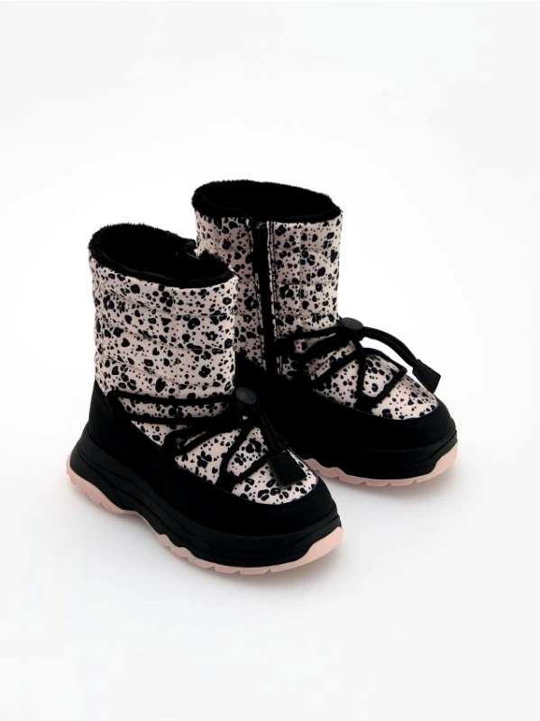 Reserved Reserved - GIRLS` BOOTS