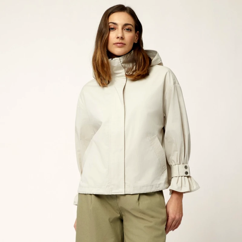 Harmont & Blaine Harmont & Blaine Γυναικείο Ανοιξιάτικο Jacket με Φουσκωτά Μανίκια Comfort Fit σε Ιβουάρ