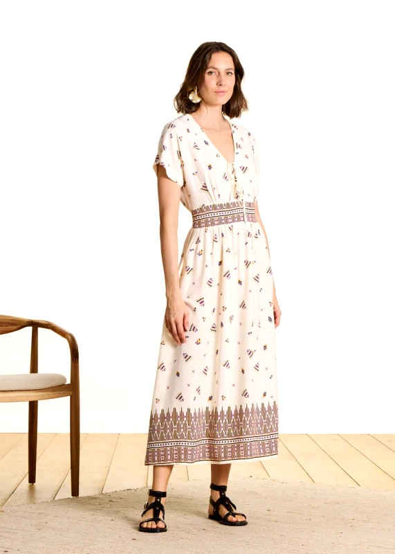 La Fee Maraboutee La Fee Maraboutee Γυναικείο Φόρεμα Maxi Regular Fit Με Ethnic Print Και V Λαιμόκοψη Με Κορδόνια