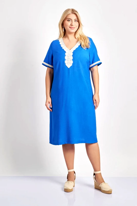 Φόρεμα μίντι σε όψη λινού με λεπτομέρειες κροσέ δαντέλας