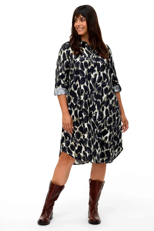 Μίντι φόρεμα σεμιζιέ εμπριμέ camouflage VERO MODA