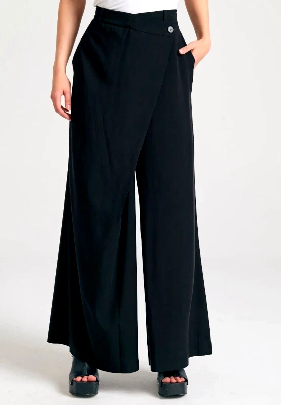 Funky Buddha Funky Buddha Γυναικείο Lyocell blend παντελόνι με ασύμμετρο κούμπωμα FBL011-111-02 Μαύρο