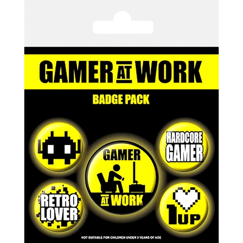 PYRAMID Pins Set Gamer At Work - Collectables