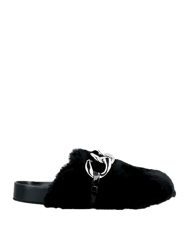 N°21 N°21 ΠΑΠΟΥΤΣΙΑ Μουλάρια και τσόκαρα