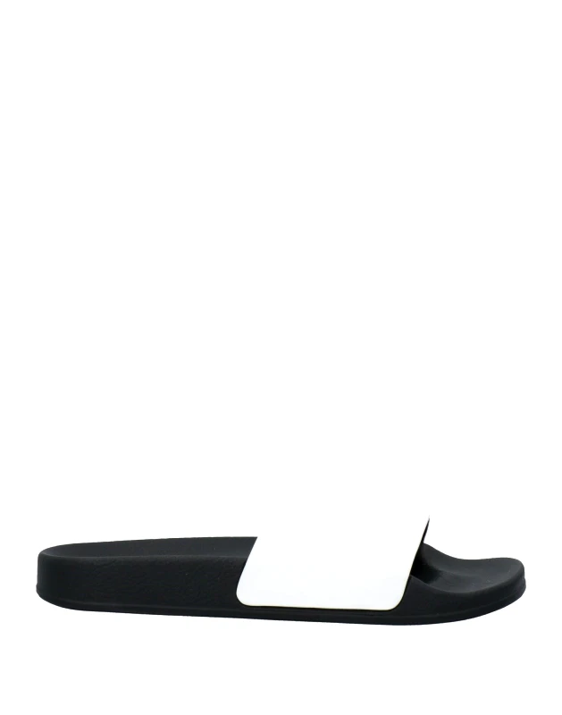 IH NOM UH NIT IH NOM UH NIT ΠΑΠΟΥΤΣΙΑ Πέδιλα